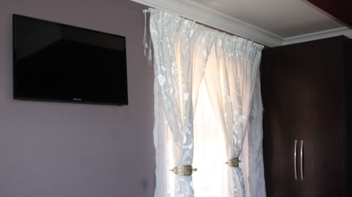 Motsetladi Lodge Honeymoon Suite